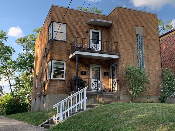 Outside of building 528 Riddle Crest