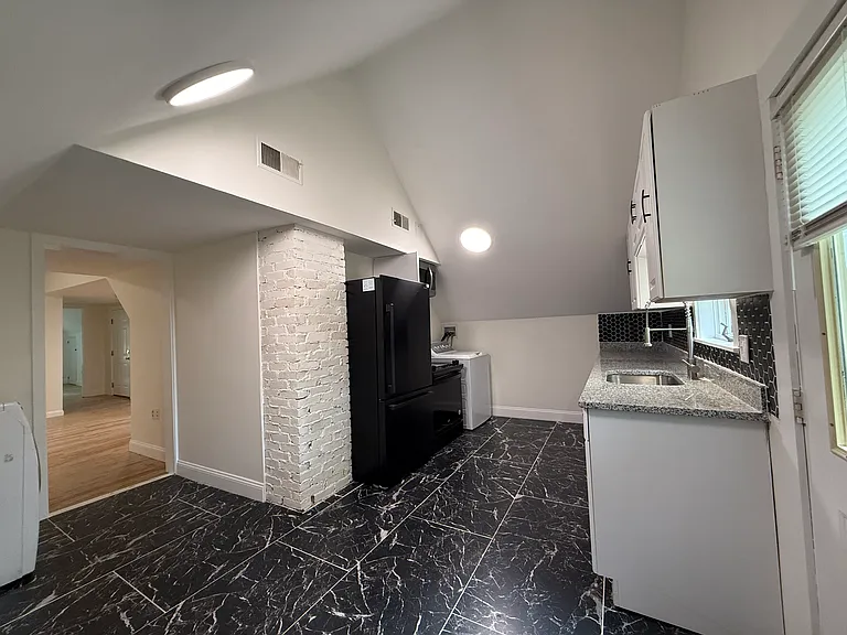 128 Millville Ave #3 — Photo 5