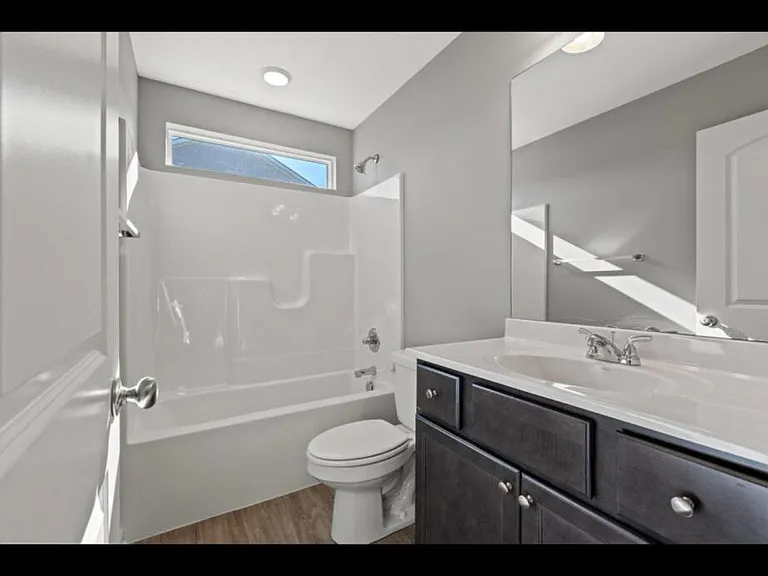 340 Pageant Dr — Photo 18