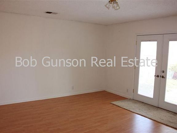 2nd image of 2786 Barcelona Cir