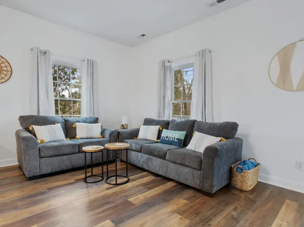 343 Henderson Ave #Id1473617p, Pass Christian, MS 39571