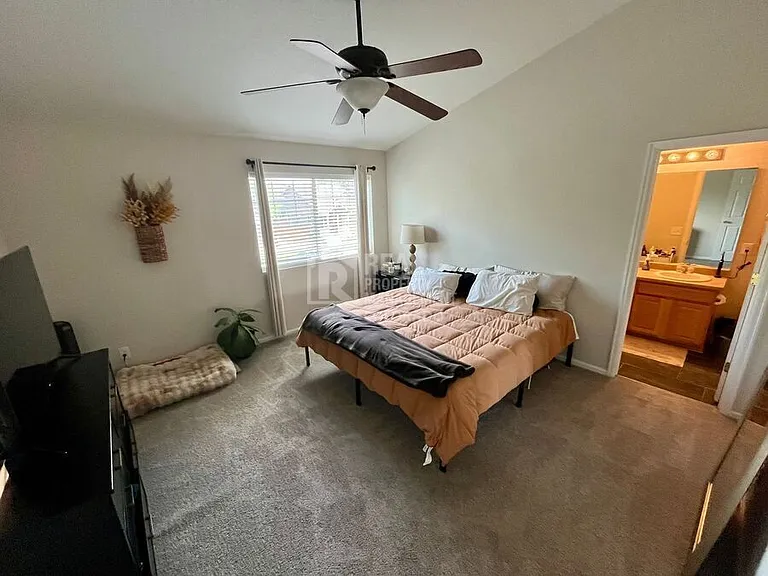 1726B Fossil Creek Pkwy — Photo 8