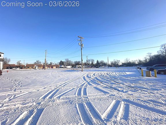 4th image of 11630 Ozga St