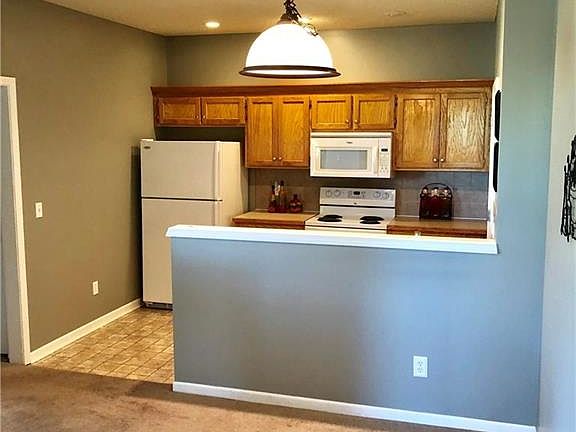 Dining area  next to kitchen.
