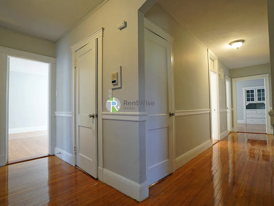 90 Cypress