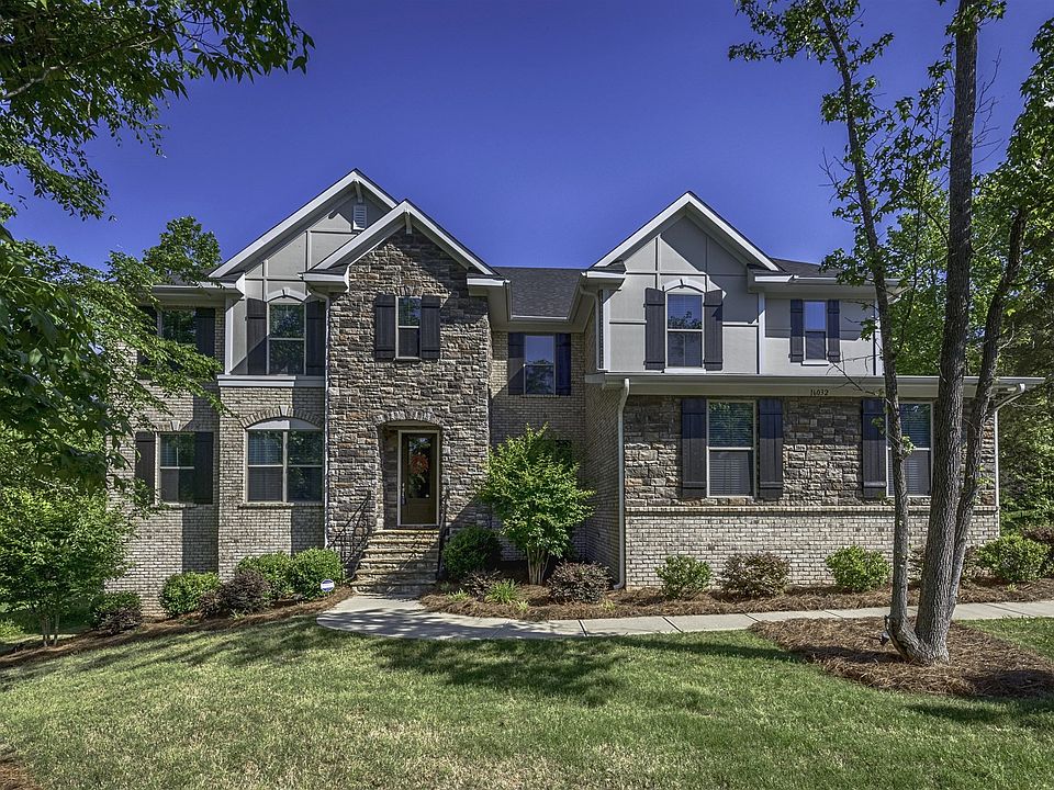 1st image of 16032 Alsace Dr