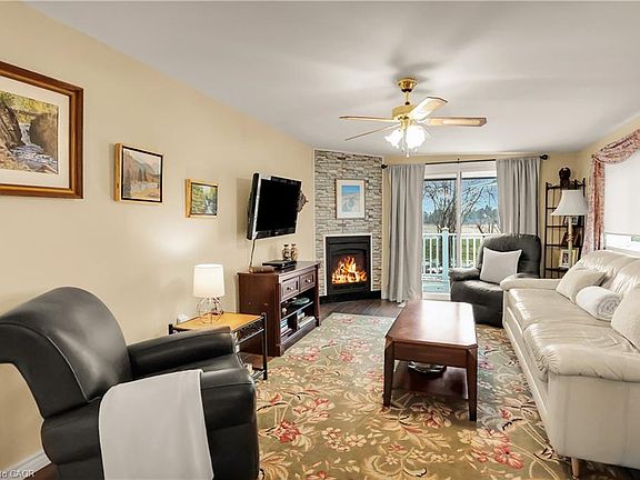 5th image of 3033 Townline Rd #154