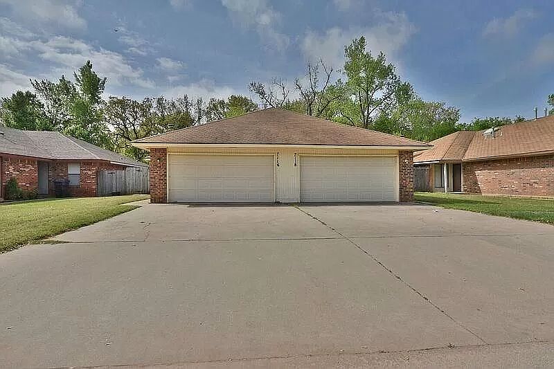1st image of 7118 Michelle Ln #7118