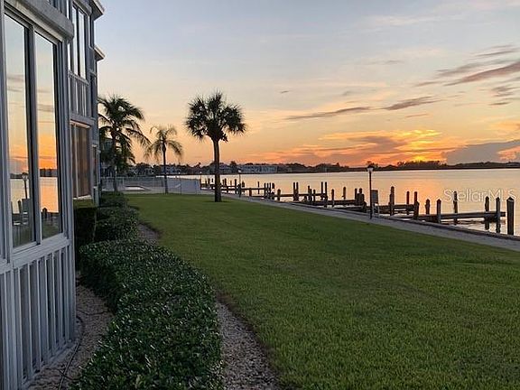 3rd image of 775 John Ringling Blvd #G-5