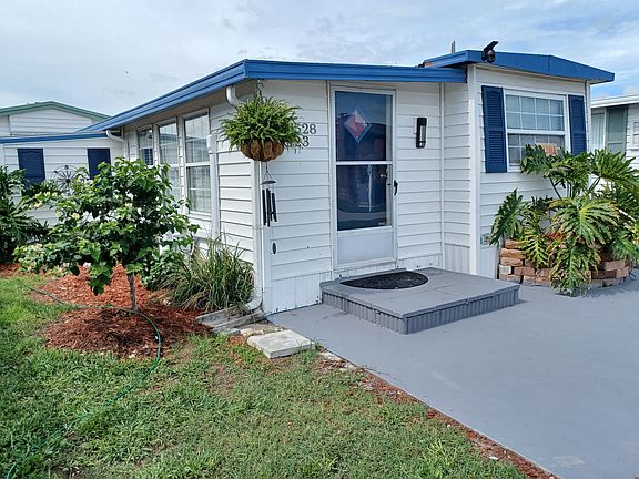 3rd image of 37528 Kells Ln #123