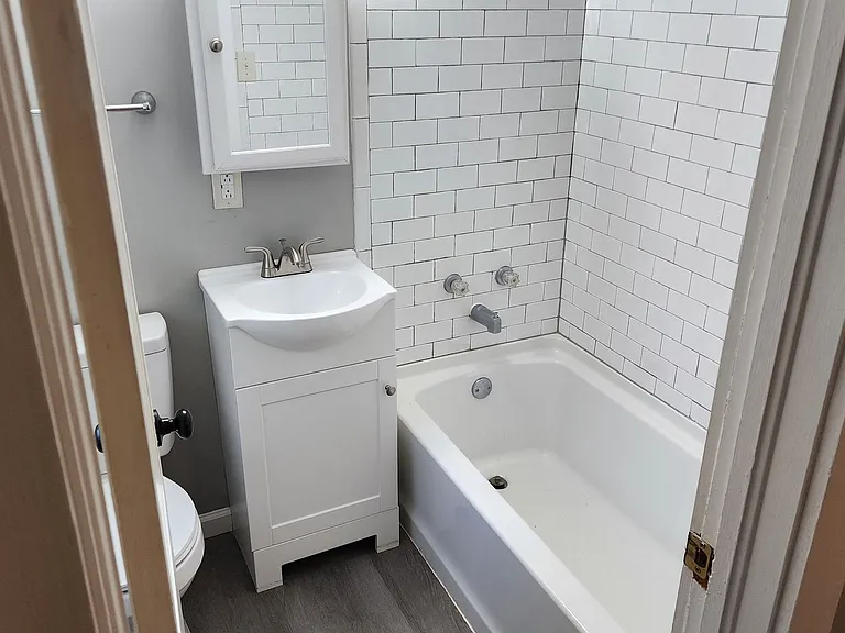 743 Rosedale Ave — Photo 11