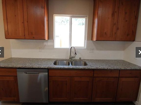 5th image of 426 E Cameron St #A