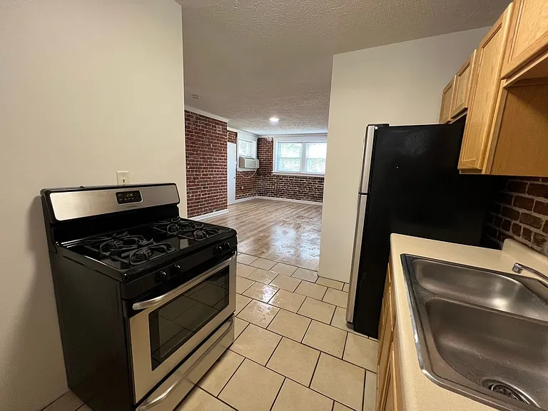2642 Harney 317 South Ave #27 — Photo 8
