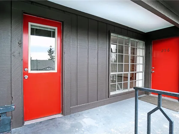 3425 S 176th St Unit 256, Seatac, WA 98188