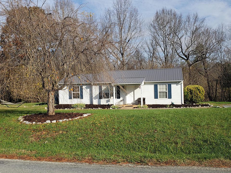 2nd image of 6472 Falling Creek Rd