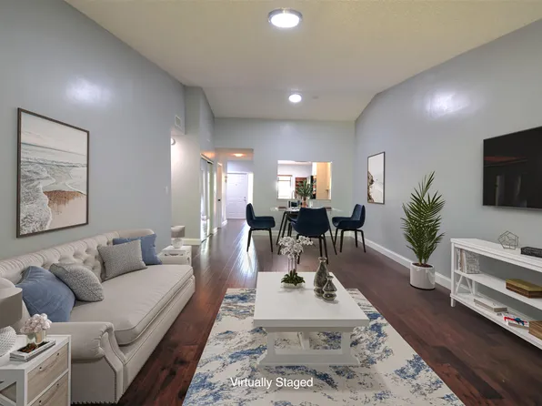 5087 Oakhill Lane, Delray Beach, FL 33484