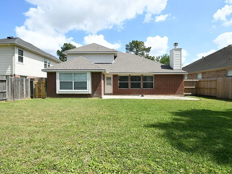 20939 Jessica Rose Ln — Photo 31