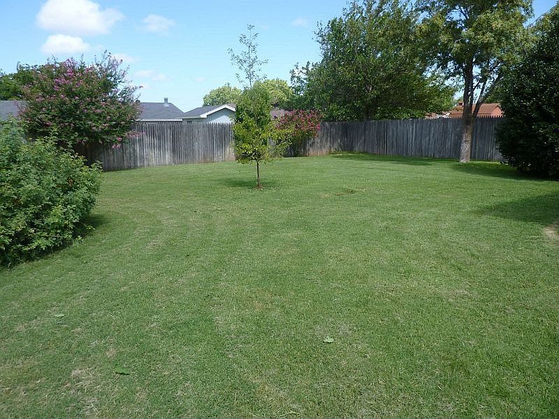2nd image of 7964 Bonnie Cir