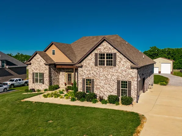 335 Drivers Ln, Gallatin, TN 37066