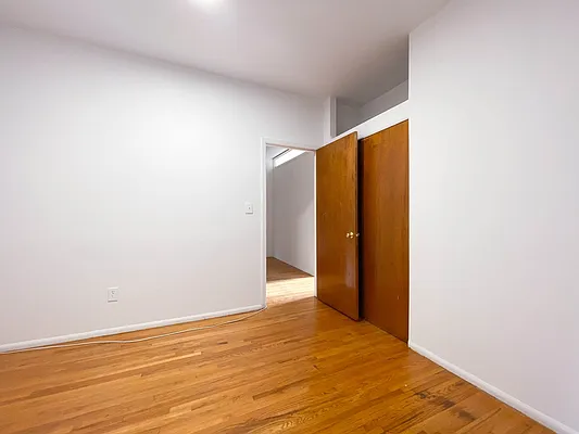 Rented by City Connections Realty | media 30