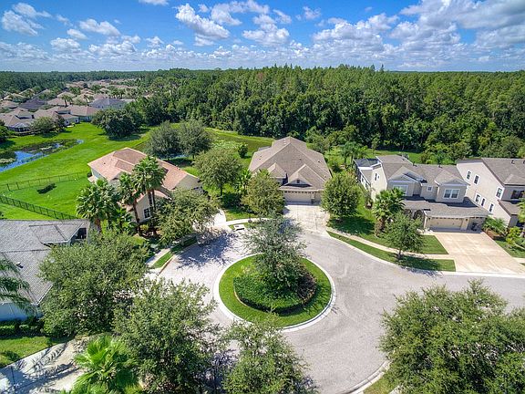 2nd image of 8013 Cypress Xing