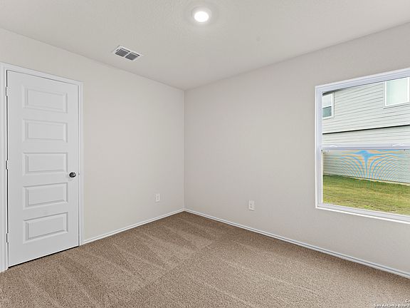 2nd image of 551 Gouda Dr