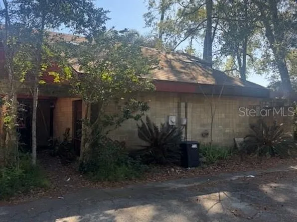 7005 SW 46th Ave, Gainesville, FL 32608