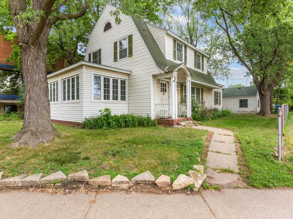 801 E River Pkwy, Minneapolis, MN 55414