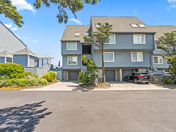 9 Harborhead Drive, Point Pleasant Beach, NJ 08742