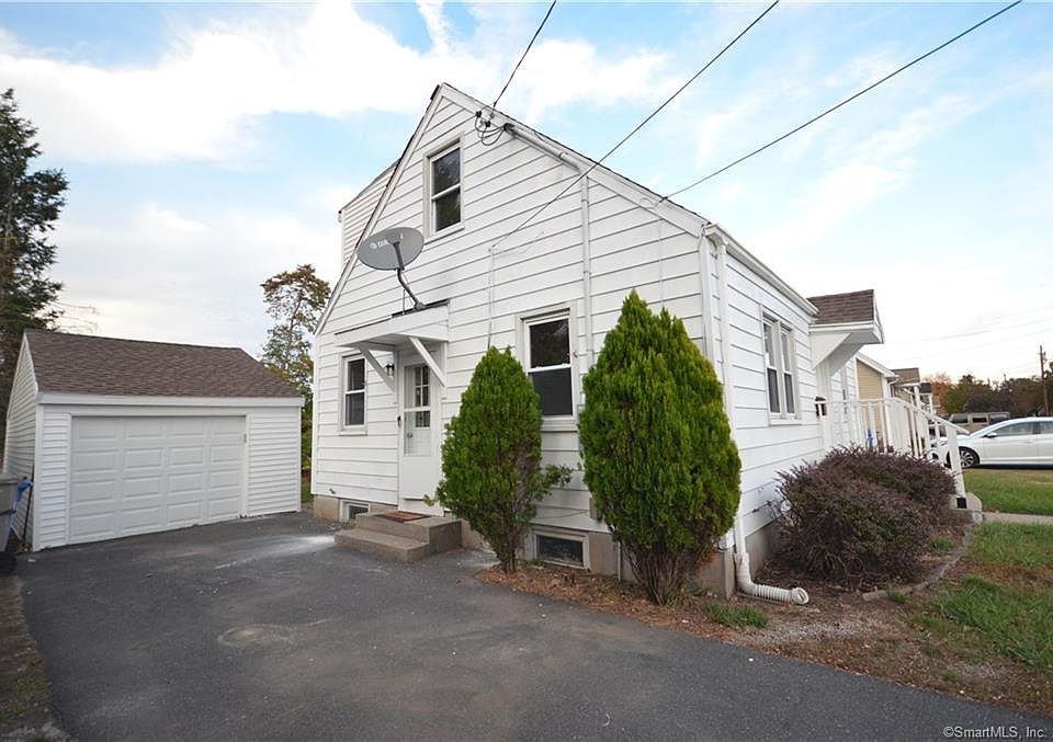 13 Woodmere Rd, Bristol, CT 06010 Zillow