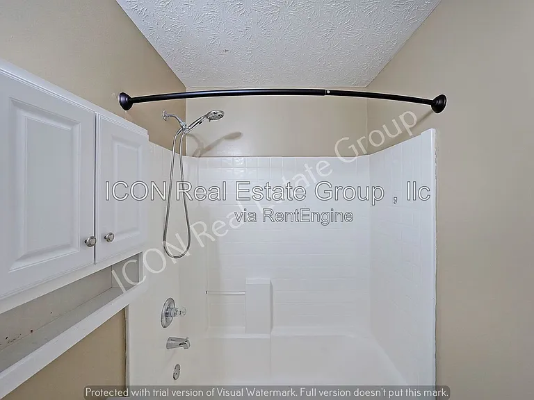 27 Timber Ridge Dr — Photo 16