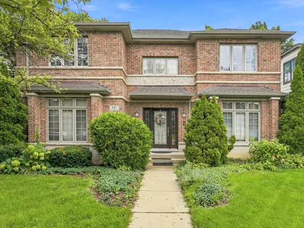 521 S Lincoln Ave, Park Ridge, IL 60068