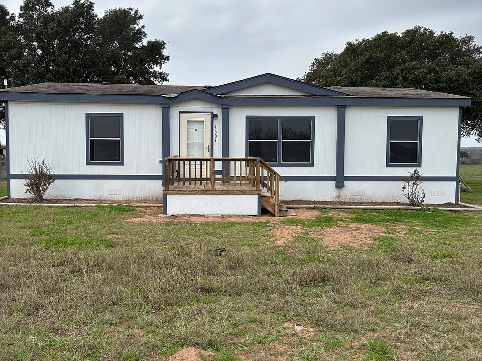 1601 FM 1347