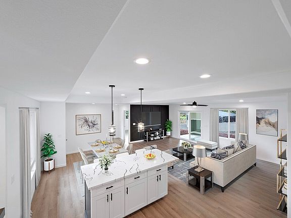 2nd image of 16-2118 Anthurium Dr