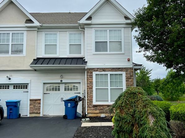 328 Ross Ct