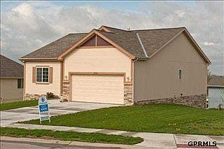 2nd image of 11204 S 212th St
