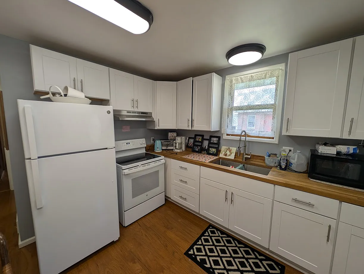 2 bed, 768 sqft, $1,450 — Photo 3