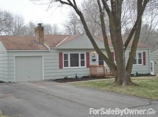 10801 Sharon Ln, Shawnee, KS 66203