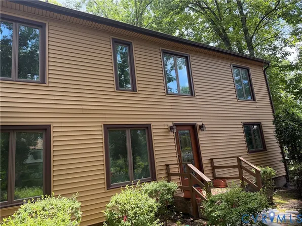 2305 Wistar Ct, Henrico, VA 23294