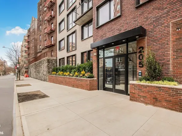 205 Cabrini Boulevard image 3 of 20