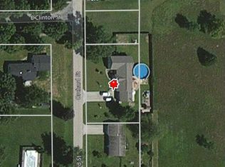 315 Orchard St, Constantine, MI 49042