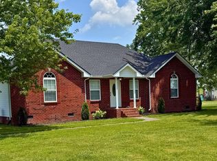 1197 Harve Brown Rd, Bethpage, TN 37022