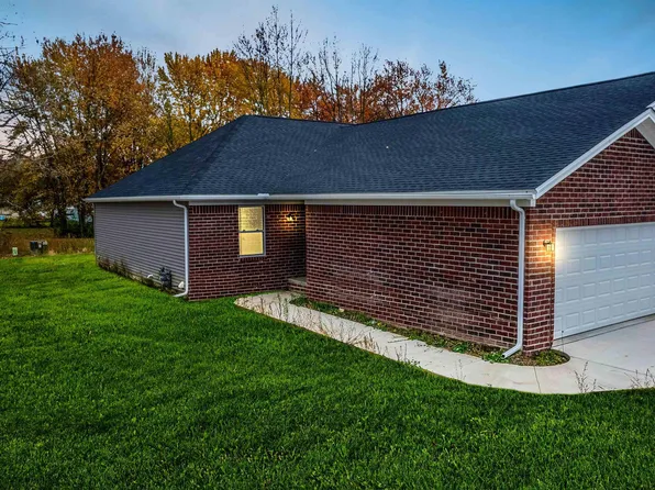 306 Hidden Harbor Way, Marine City, MI 48039