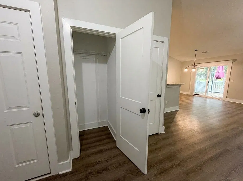 3 bed, 1280 sqft, $2,125 — Photo 4