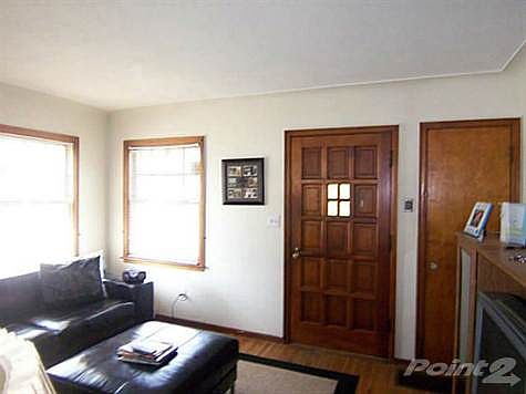 Living Room showing front entrance