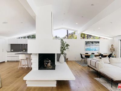 7541 Woodrow Wilson Dr, Los Angeles, CA, 90046
