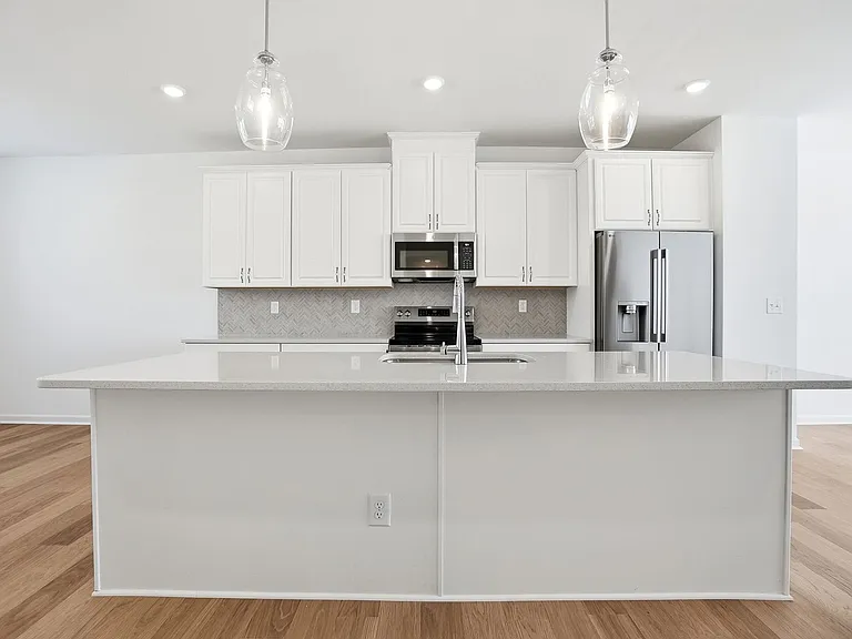 3016 Rexton Ln — Photo 17