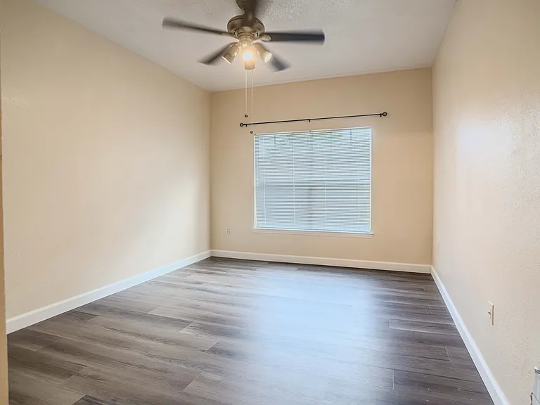 2226 Arbor Lakes Cir #2226 — Photo 20