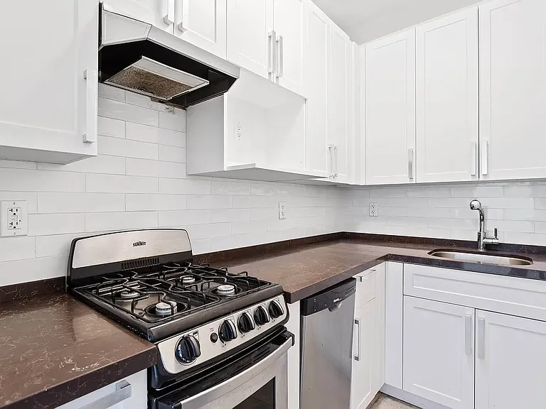 106 Fulton St #7H — Photo 4