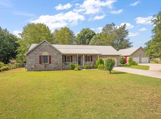 256 Summerset Pl, Estill Springs, TN 37330